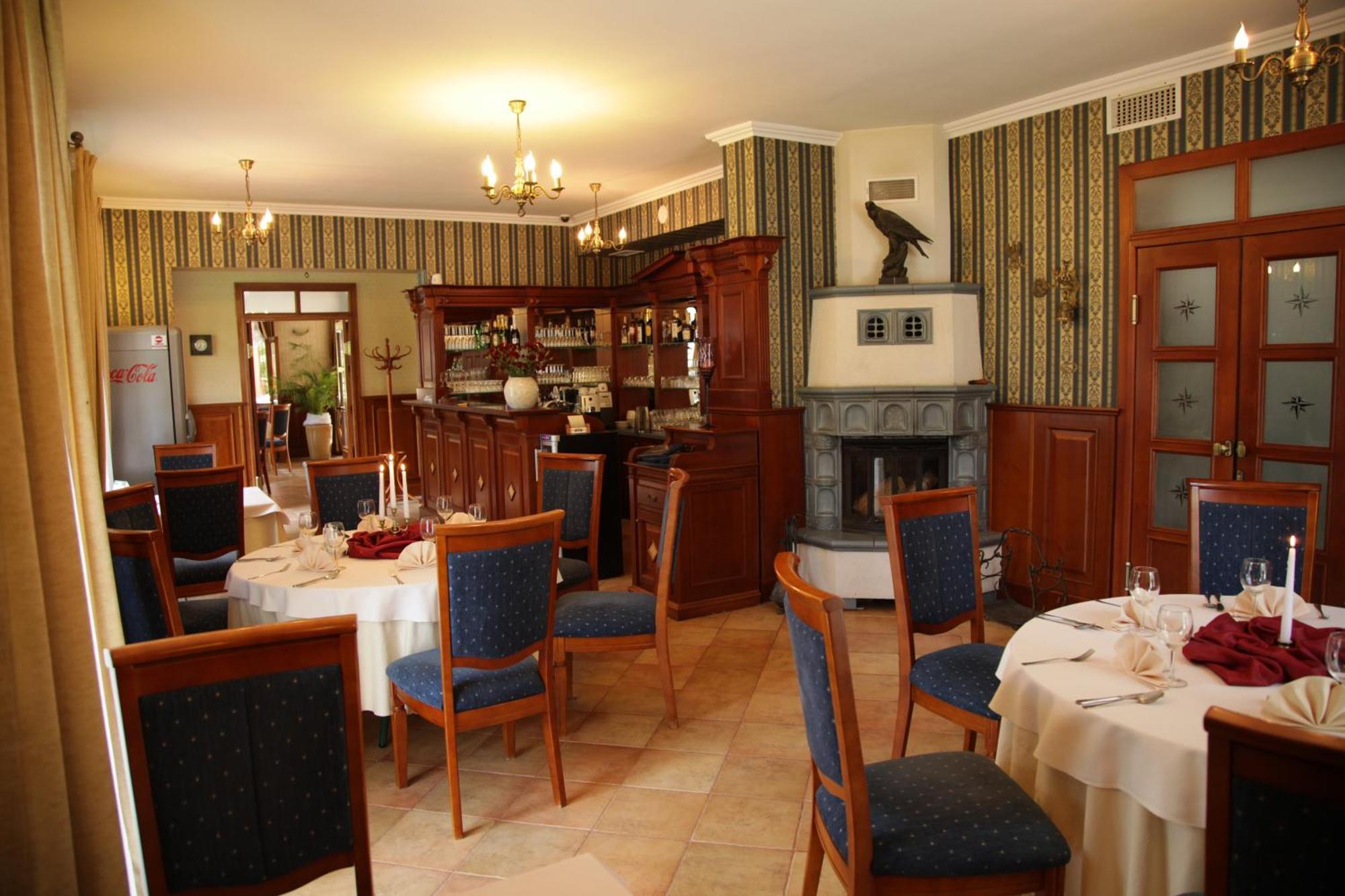 Hotel Belfer Zaniemyśl Zewnętrze zdjęcie