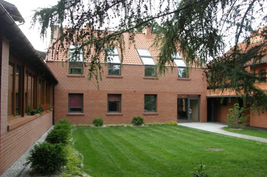 Hotel Belfer Zaniemyśl Zewnętrze zdjęcie